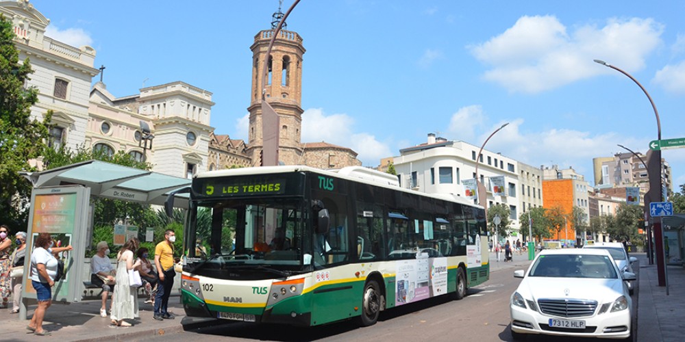 Autobus de la TUS, al centre de Sabadell. Autor: David B