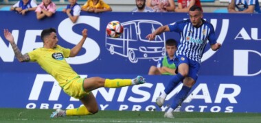 David Soto, en el duel entre Ponferradina i Deportivo. Autor: SD Ponferradina