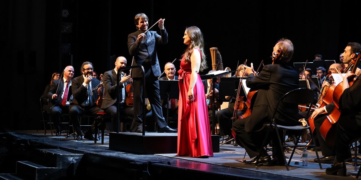 Foto portada: un moment del Festival de valsos i danses. Autora: Alba Garcia.