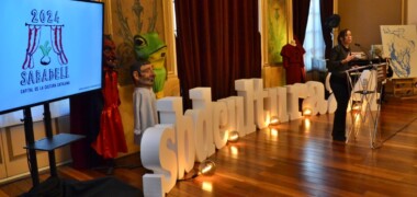 Foto portada: l'alcaldessa de Sabadell, Marta Farrés, durant la presentació del programa. Autor: J.d.A.