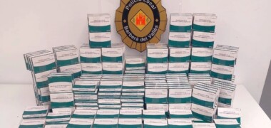 Foto portada: caixes de Viagra comissades. Autor: Policia Local Barberà.