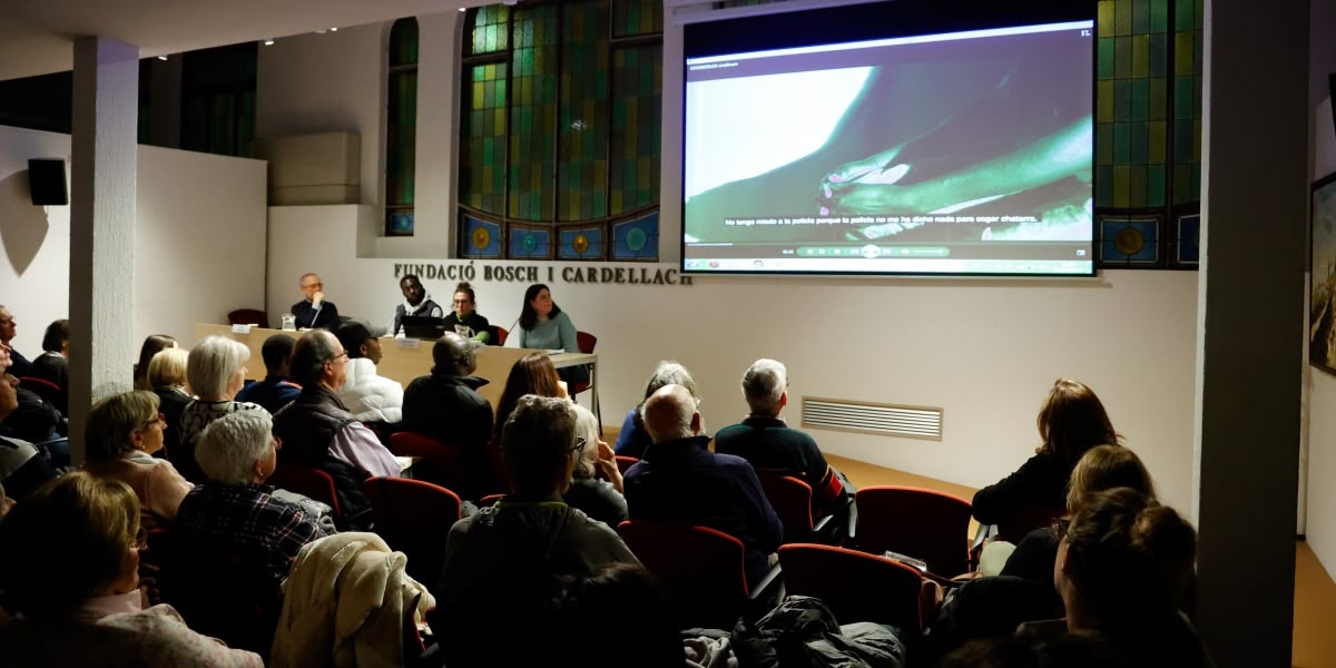 La sala d'actes de la FBiC durant la conferència. Autor: David Jiménez. 