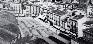 La Plaça Major des del campanar de Sant Fèlix (1917). J:Soldevila.