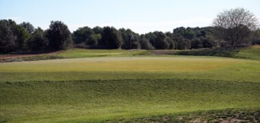 Foto portada: el camp de golf de Torrebonica. Autor: Crida / cedida.