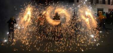 Foto portada: correfoc del Cebafoc 2022. Autor: David Bisbal.