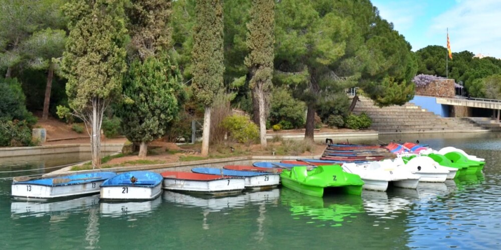 El llac del parc de Catalunya, el 27 de març de 2024. Autor: J.d.A.