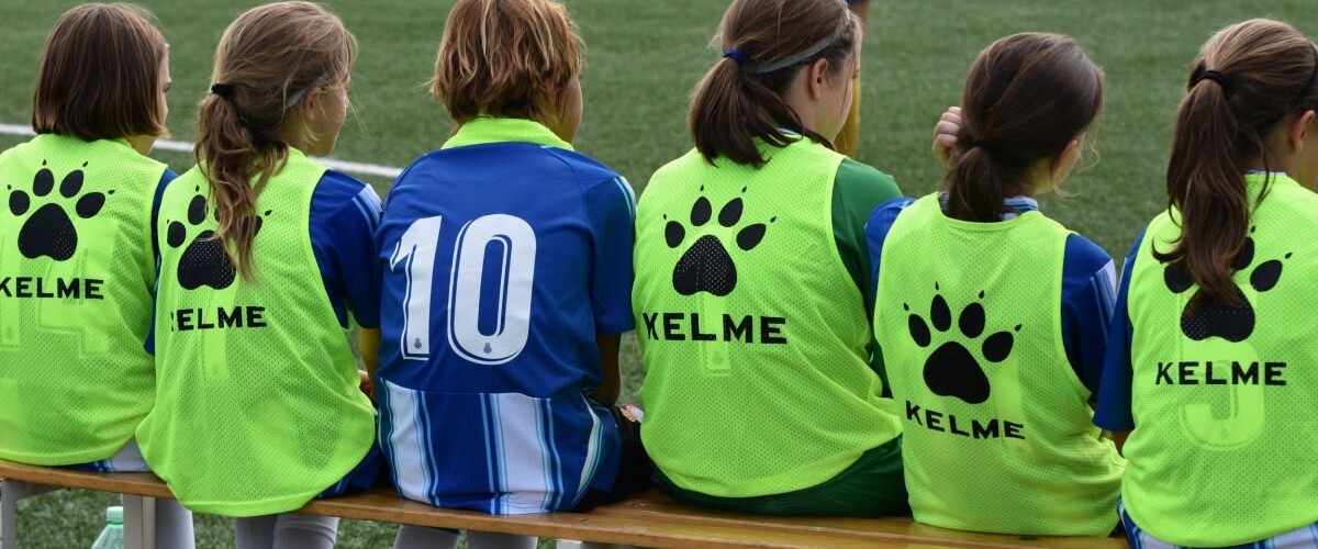 Jugadores de l'Espanyol, a la banqueta. Autor: SWIT CUP