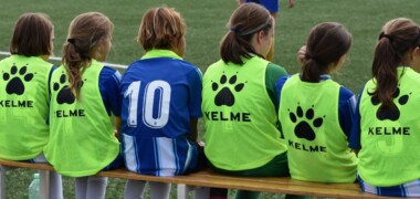 Jugadores de l'Espanyol, a la banqueta. Autor: SWIT CUP
