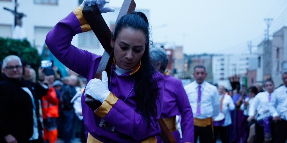 Foto portada: la processó de Setmana Santa, l'any passat. Autora: Alba Garcia.