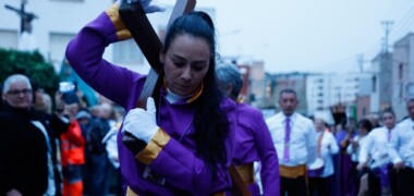 Foto portada: la processó de Setmana Santa, l'any passat. Autora: Alba Garcia.