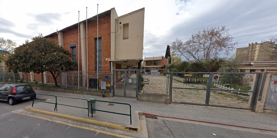 Escola Arraona. Via Google Street View