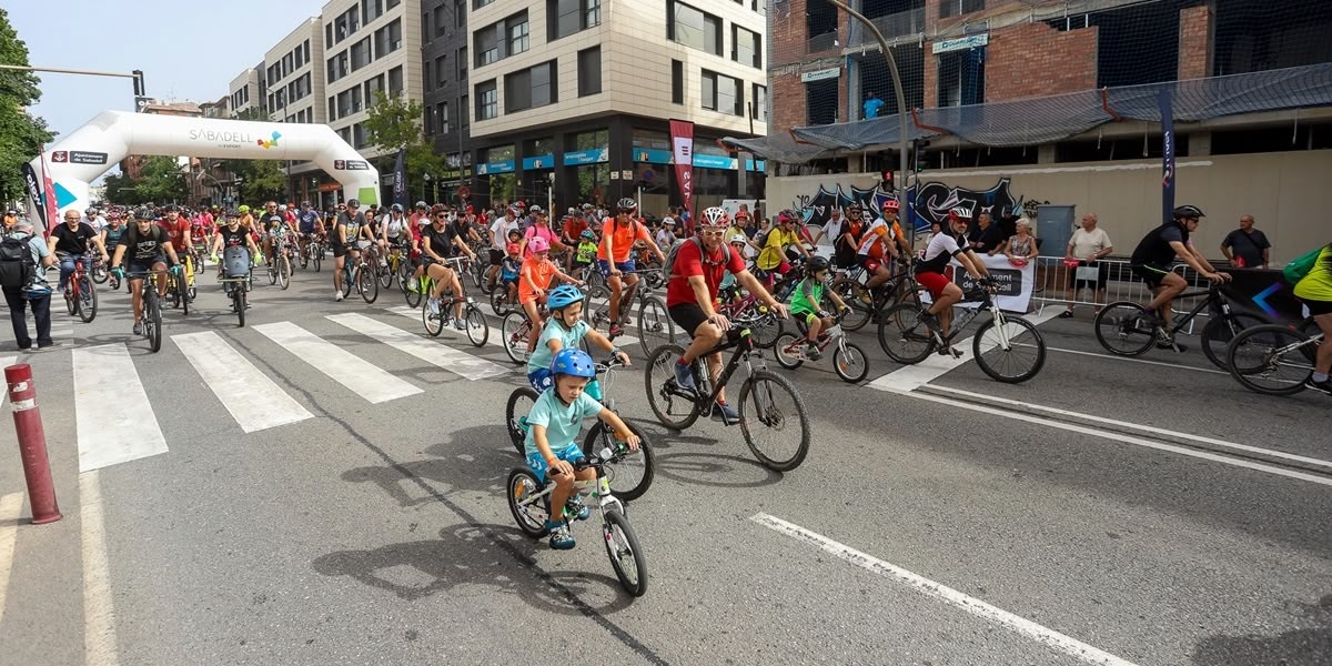 Tebi compromís per posar en marxa el Bicing a Sabadell