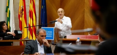 El Síndic Municipal de Greuges Josep Escartín, al ple d'abril de 2024. Autor: David Jiménez.