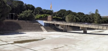 El llac del parc de Catalunya, gairebé sec, el 24 d'abril de 2024. Autor: J.d.A.