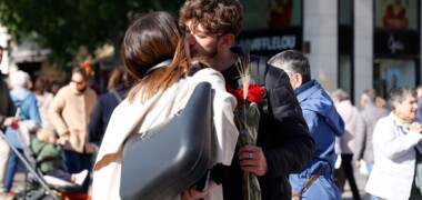 Sant Jordi, dia de petons. Autor: D.J.