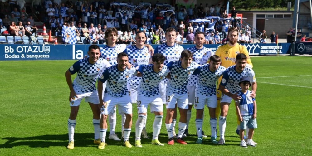 Alineació del Sabadell a Pamplona. Foto CES