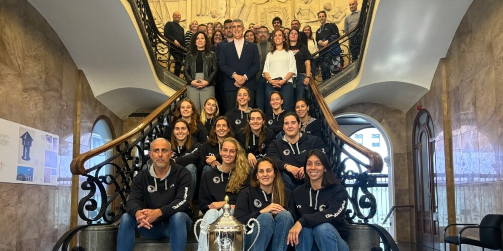 recepció del cn sabadell a l'ajuntament