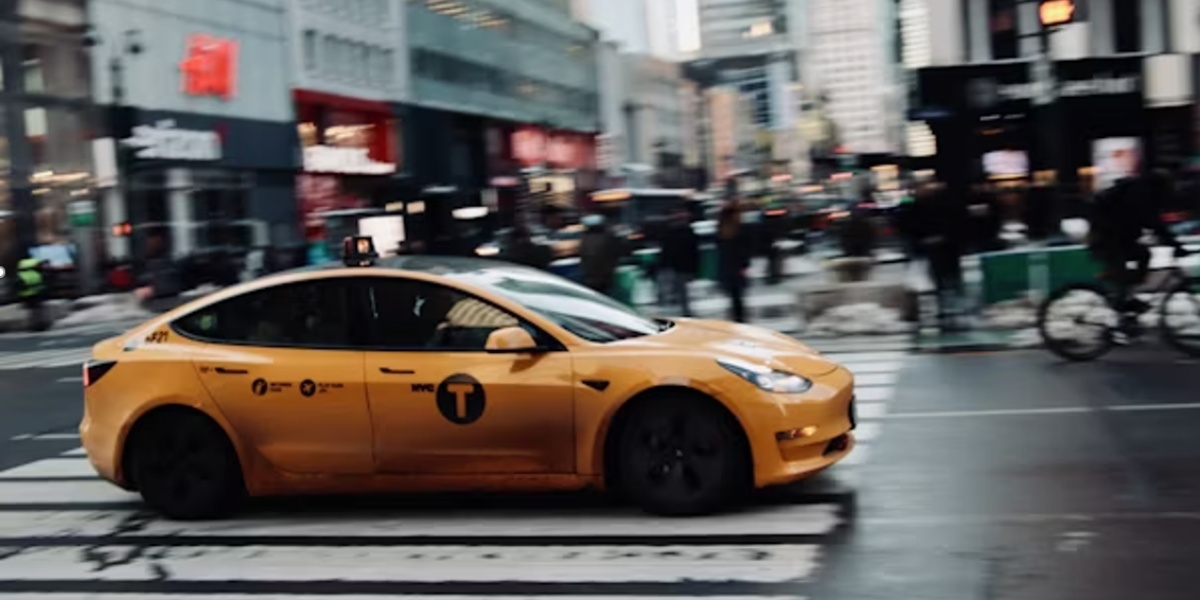 Ventajas de los taxis Tesla en Barcelona