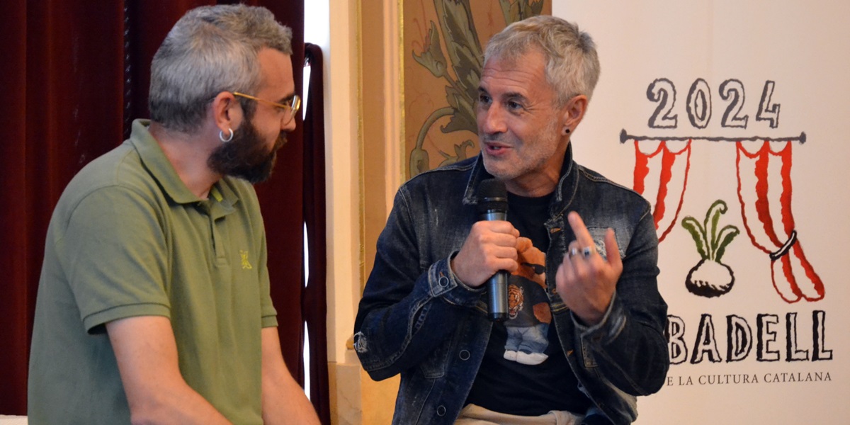 Foto portada: el director del Festival Observa, José Luis Castet, i Sergio Dalma, aquest divendres, al Teatre Principal. Autor: J.d.A
