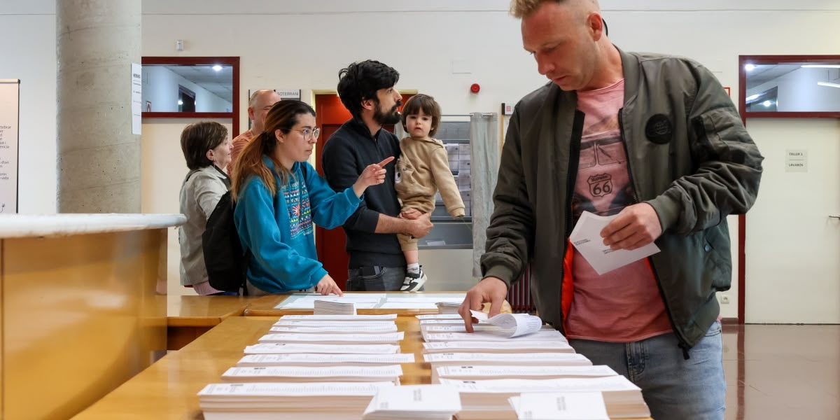 La participació puja 3 punts a les 13 hores respecte les eleccions de la pandèmia