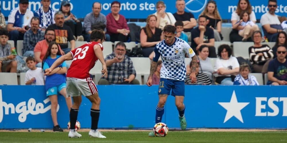 David Astals, a la Nova Creu Alta contra el Nàstic. Autora: S. Dihör.