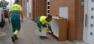 Foto portada: treballadors d'SMATSA, en una imatge d'arxiu. Autor: cedida.
