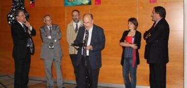 Foto portada: Pere Fonolleda intervenint en la inauguració d'una exposició quan era president del Consell de Govern de la Corporació Sanitària Parc Taulí. Autor: Parc Taulí.