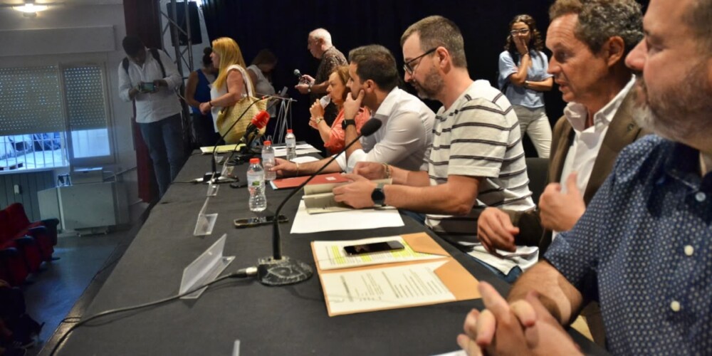 Acacio (Vox) dirigint-se al públic, abans de l'acte. Autor: J.d.A.