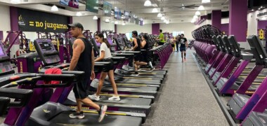 Planet Fitness a Via Sabadell. Autor: Jordi M