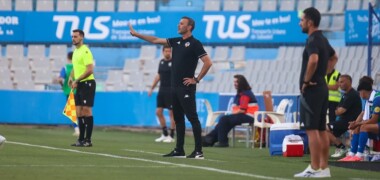 Foto de portada: David Català, en un partit a la Nova Creu Alta. Autora: Dihör