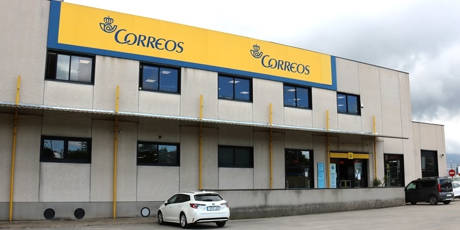 Pla general de l'oficina de correus, en una imatge d'arxiu