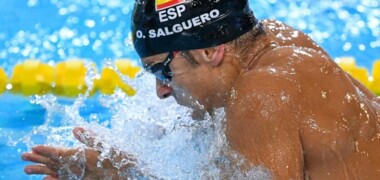 Foto portada: el nedador Óscar Salguero.