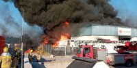 Incendi en una fàbrica de Polinyà. Autor: cedida.