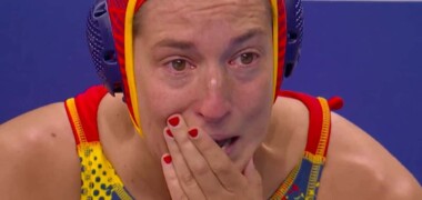 Llàgrimes d'emoció de Laura Ester, en el tram final de la final olímpica.