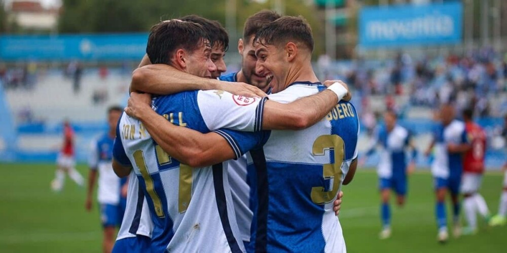 Foto de portada: Celebració gol de Salguero. Autora: Dihör