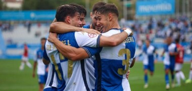 Foto de portada: Celebració gol de Salguero. Autora: Dihör