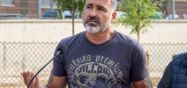 Foto portada: el director de l'escola Can Rull, Óscar Rosa, aquest matí. Autora: Alba Garcia.