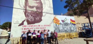 Foto portada: mural en record de Toni Murcia. Autor: cedida.