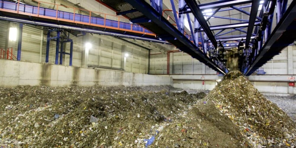 Foto portada: planta comarcal de tractament de residus. Autor: Consell Comarcal.
