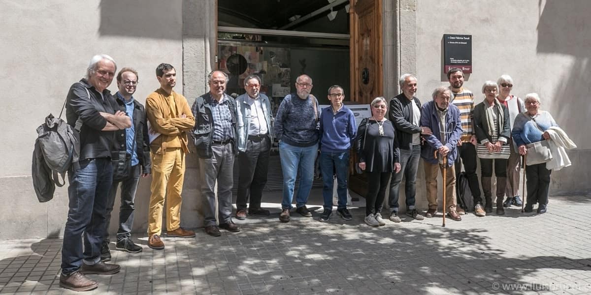 Ferrer, en la presentació de l'AAPV de Sabadell, amb el recentment desaparegut Xavier Oriach, entre altres artistes. Autor: Lluís Brunet / AAPV. 