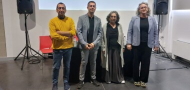 Foto de portada: Presentació Festival elPetit. Jordi Camps, el regidor Carles de la Rosa, acompanyats per les codirectores del festival, Eulàlia Ribera i Isabel Urpí. Autor: Albert P.