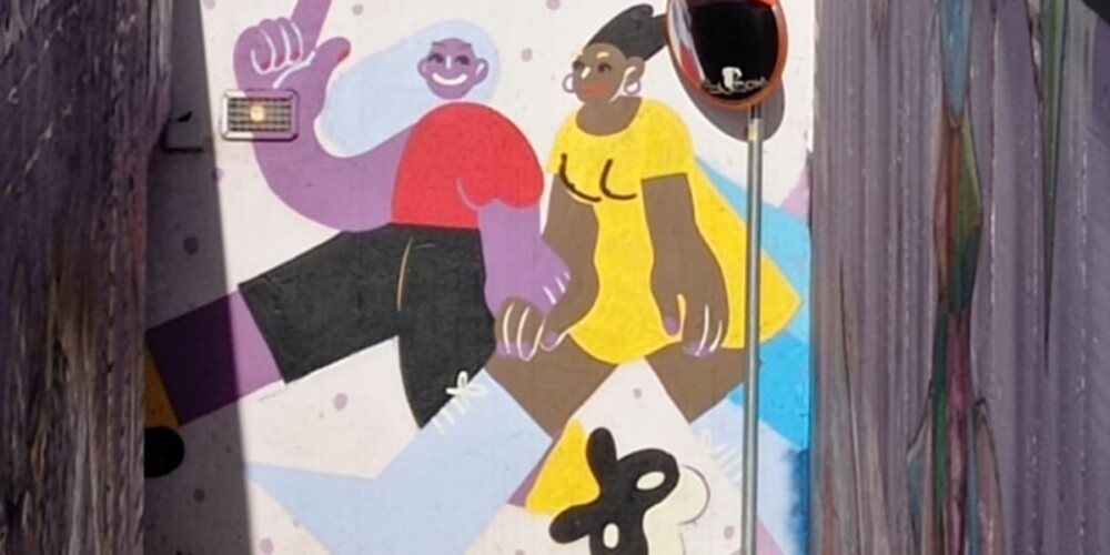 Foto portada: mural en un dels ponts de Sabadell.