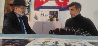 Foto de portada: Hugo Colacho i Danilo Cernotto, a la presentació de 'Volver' al Casal Cubà. Autor: M.G