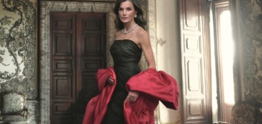 Foto portada: retrat reial de la reina Letizia. Autor: Annie Leibovitz.