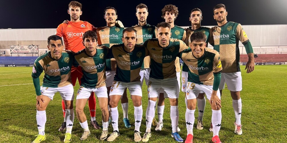Foto de portada: Onze inicial del CE Sabadell a Alzira. @CESabadell, via X