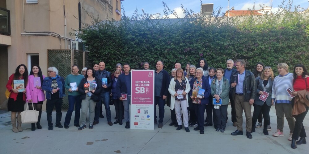 Foto de portada: la presentació de la tercera edició de la Setmana del Llibre. Autor: M.G