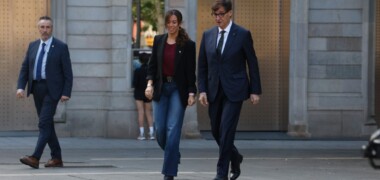 Foto portada: l'alcaldessa de Sabadell, Marta Farrés, i el president de la Generalitat, Salvador Illa, a la plaça Sant Roc. Autor: D.Jiménez.