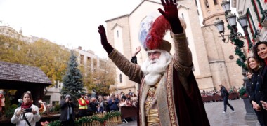 Foto portada: l'ambaixador, arribant a Sabadell. Autor: D.Jiménez.