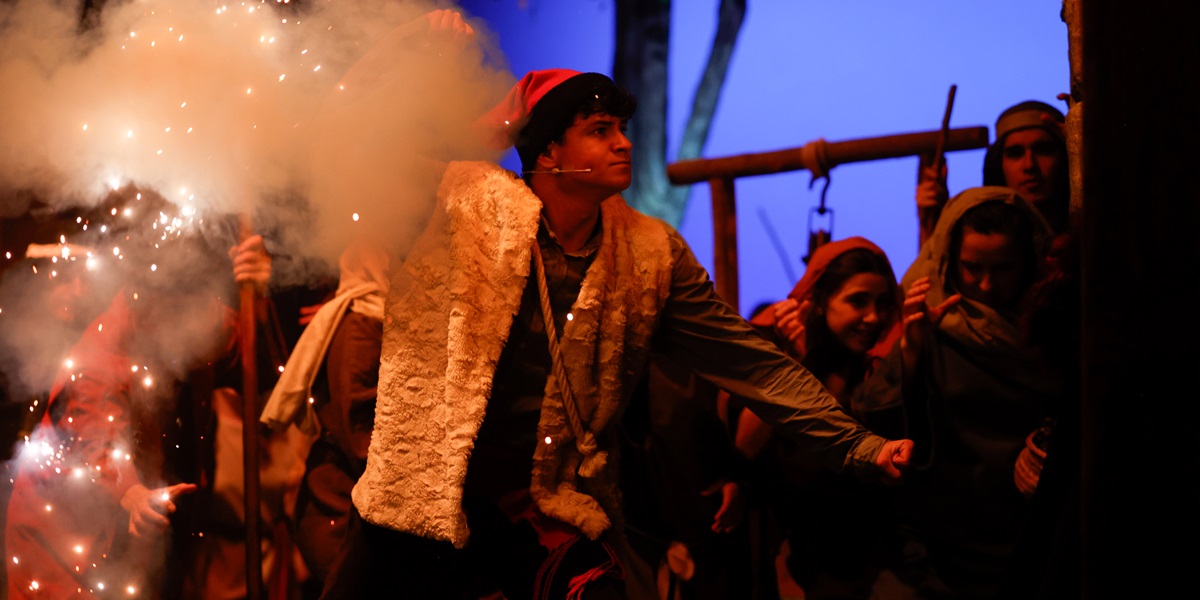 Foto portada: un moment dels 'Pastorets' del Teatre Sant Vicenç de la temporada 2024-2025. Autor: David Jiménez. 
