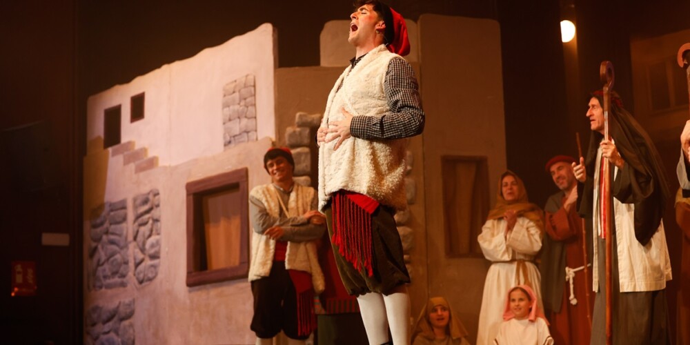 Foto portada: un moment dels 'Pastorets' del Teatre Sant Vicenç de la temporada 2024-2025. Autor: David Jiménez.